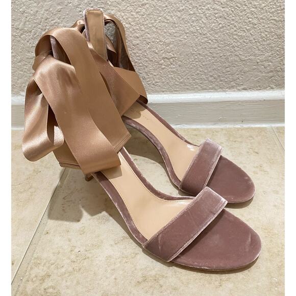 Gianvito Rossi Light Pink Velvet Heels Bow Ribbon Ankle Tie size 9.5 - Picture 4 of 10